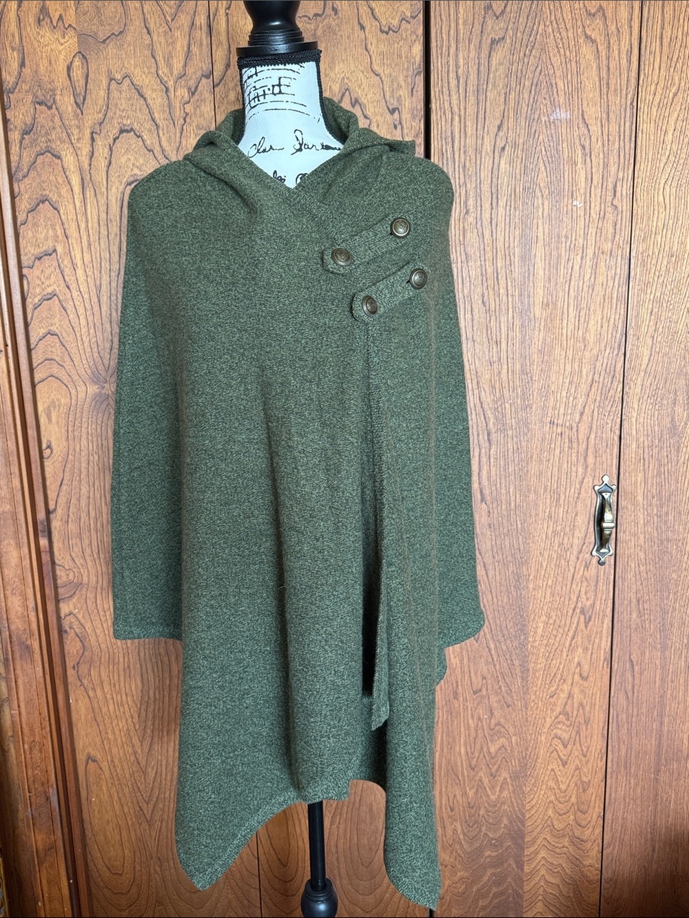 Women’s Pendleton Olive Green Hooded Poncho Sweater Cape